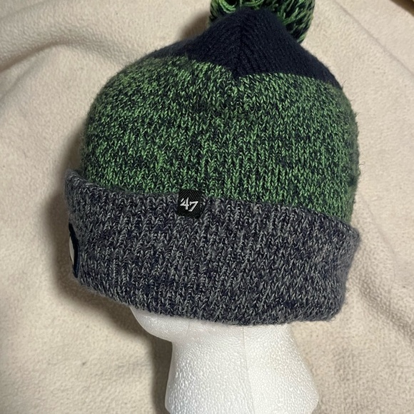 47 NFL Seattle Seahawks Football Beanie Winter Hat - Picture 10 of 10